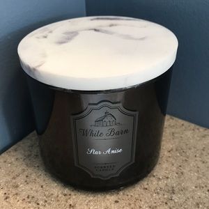 Bath and Body Works Candle